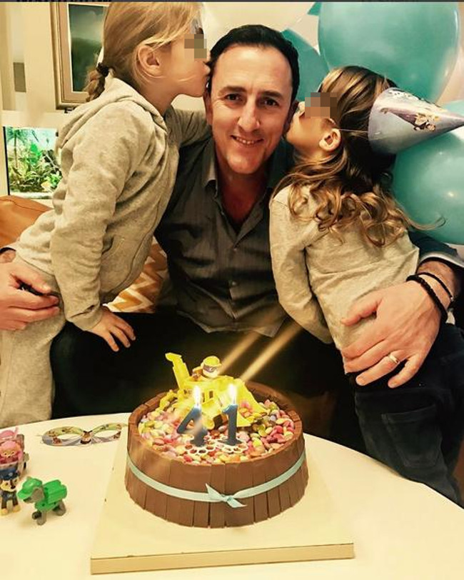 Dugo ih je skrivao: Pogledajte kako izgledaju USVOJENE ĆERKE Sergeja  Ćetkovića! (FOTO)