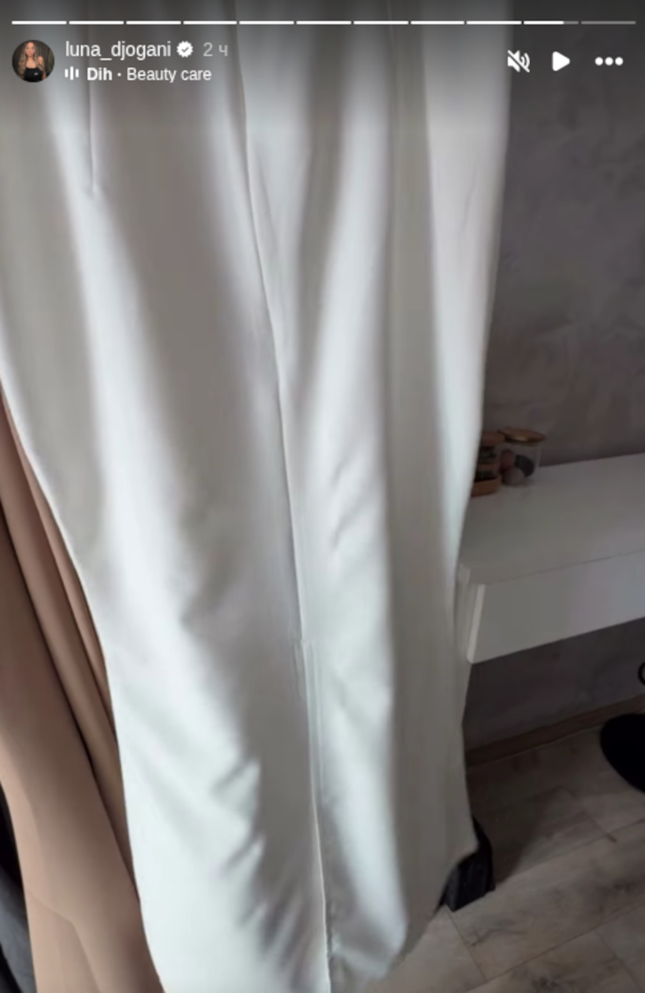 Evo šta Luna Đogani radi pred večerašnji dolazak u Šimanovce: Pobednica "Zadruge" će se pojaviti u belom?