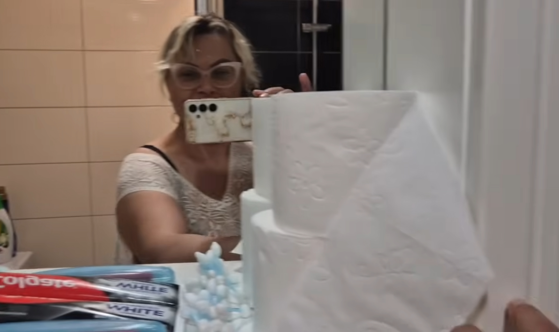 Marija i Miljana HITNO prekinule odmor u Hrvatskoj! Kulićevoj se pogoršalo zdravstveno stanje - "Ne može da hoda, moramo da..."