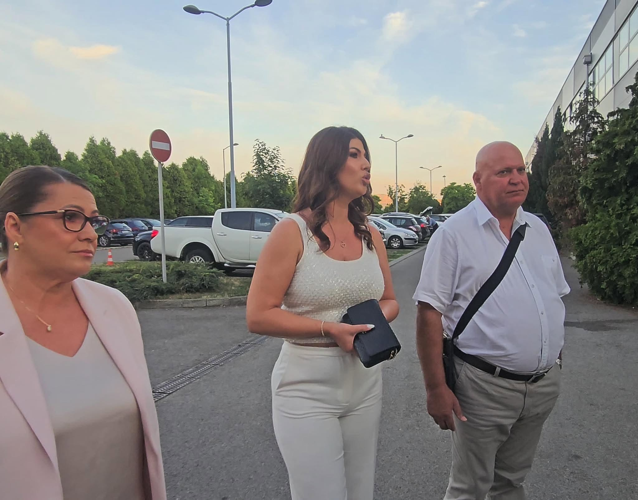 Na korak do tuče: Stanija i Maja se zakrvile, nazvala Takija svinjskom glavom