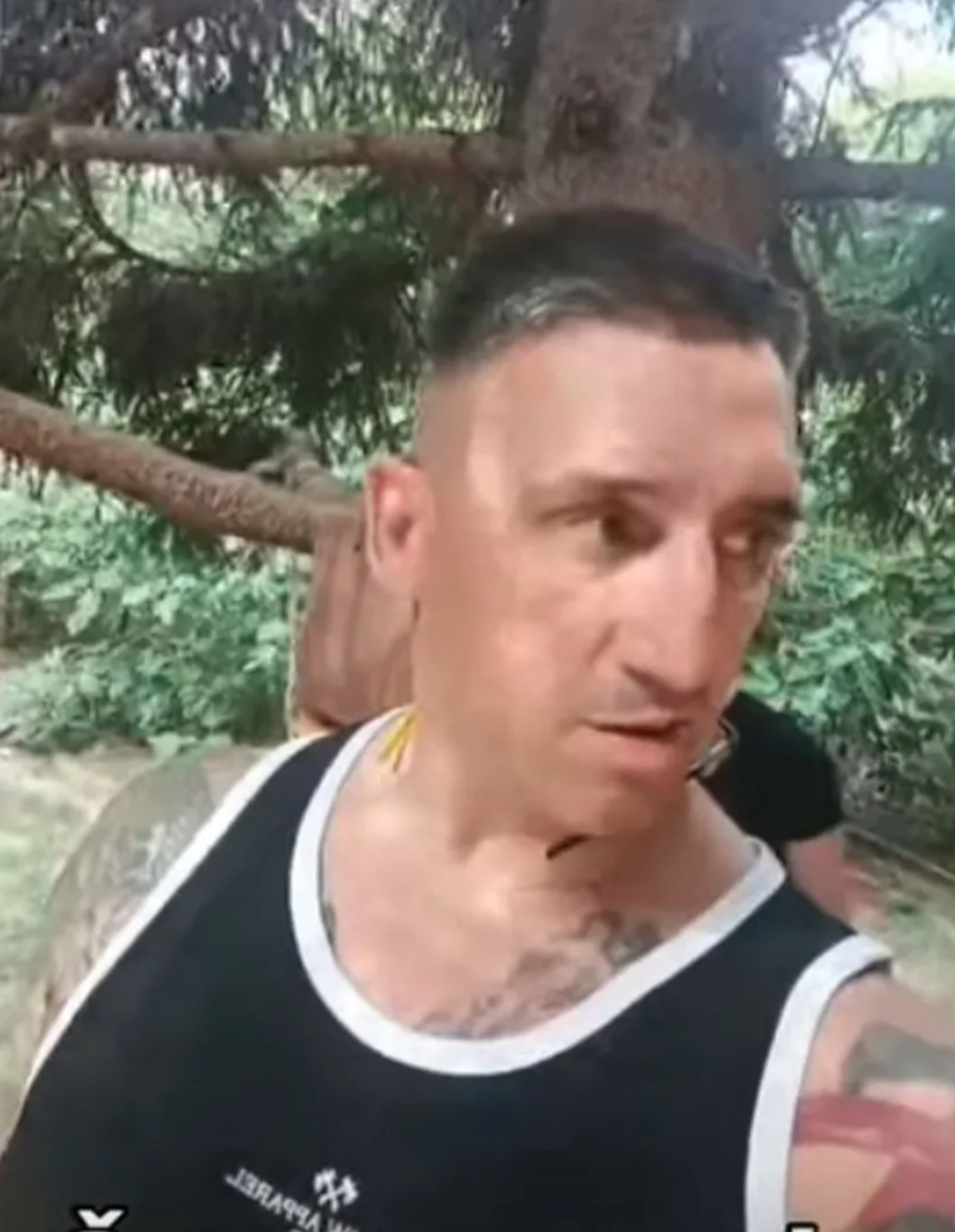 Kristijan Golubović pokušava da se "opere" zbog psa, pa samo još više RAZBESNEO narod: "Ne laži monstrume, videli smo snimak!"