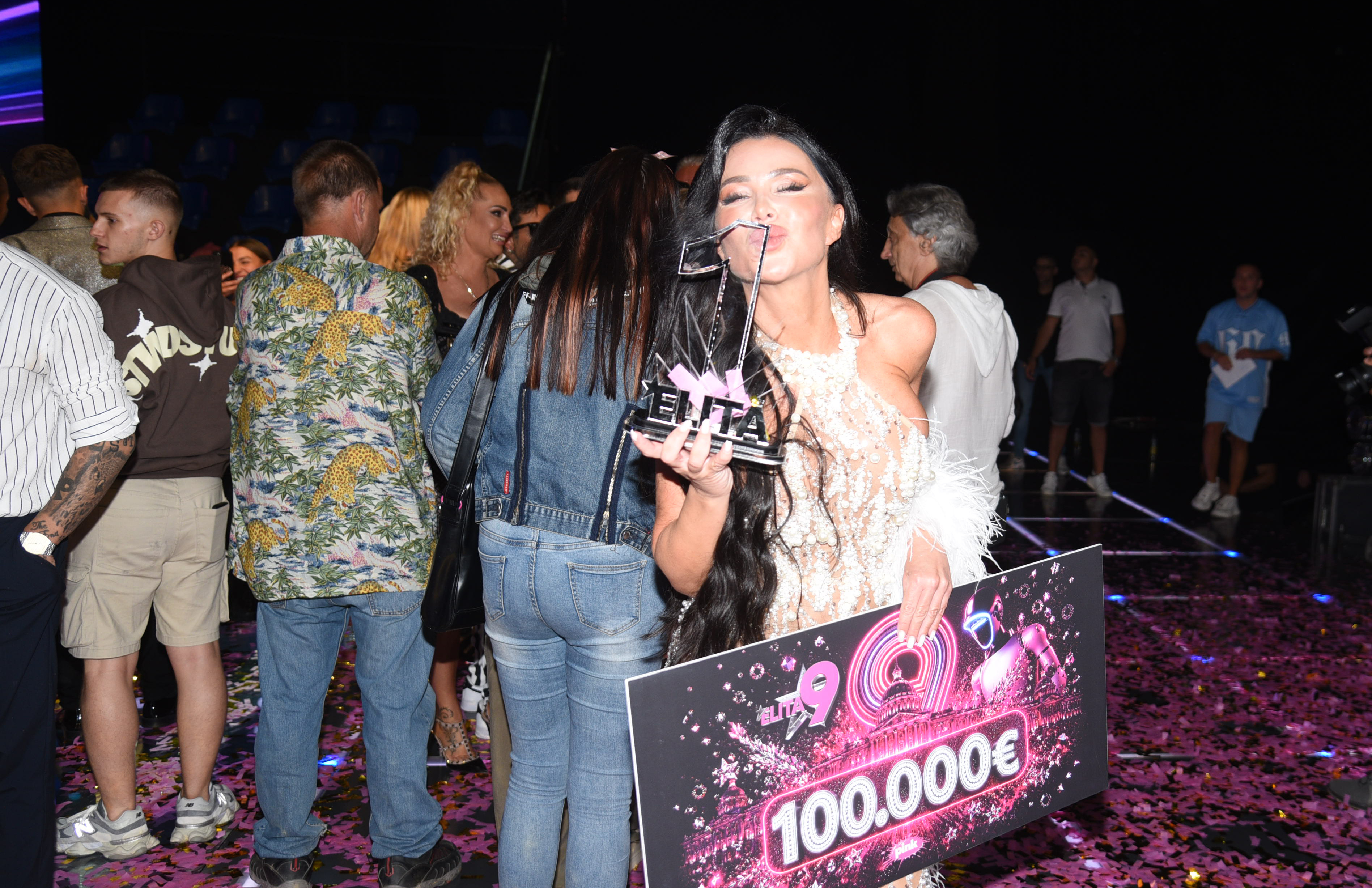 Iza kulisa "Elite 9" napeto: Slavica Dobrojević i Asmin prvi put oči u oči nakon monstruoznih uvreda koje je uputio