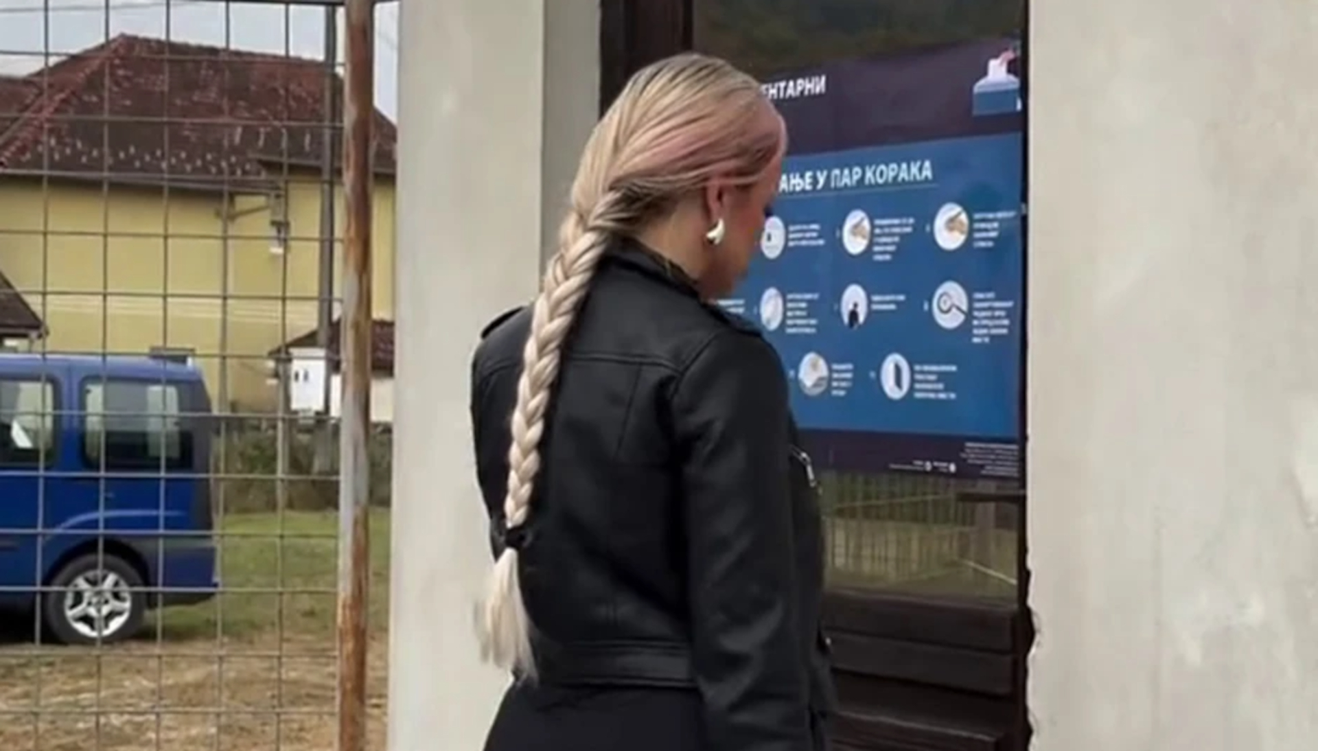 "Nisam promenila prebivalište!" Bivša učesnica "Elite" koja ljubi sina političara vratila se u rodno selo zbog glasanja (FOTO/VIDEO)