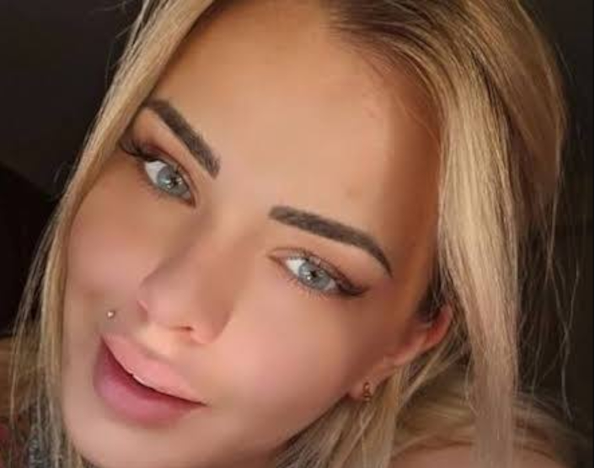 Ovo je bivša učesnica rijalitija i 20 godina mlađa Zoranova devojka zbog koje je pretučen!? Bila u vezi sa robijašem, isplivali detalji