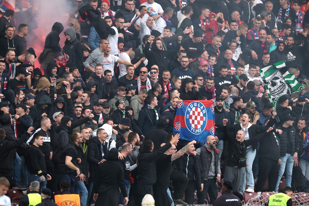 Ivan Leko and HNK Hajduk Split part ways, Mislav Karoglan is once again the  new HNK Hajduk Split coach. : r/soccer