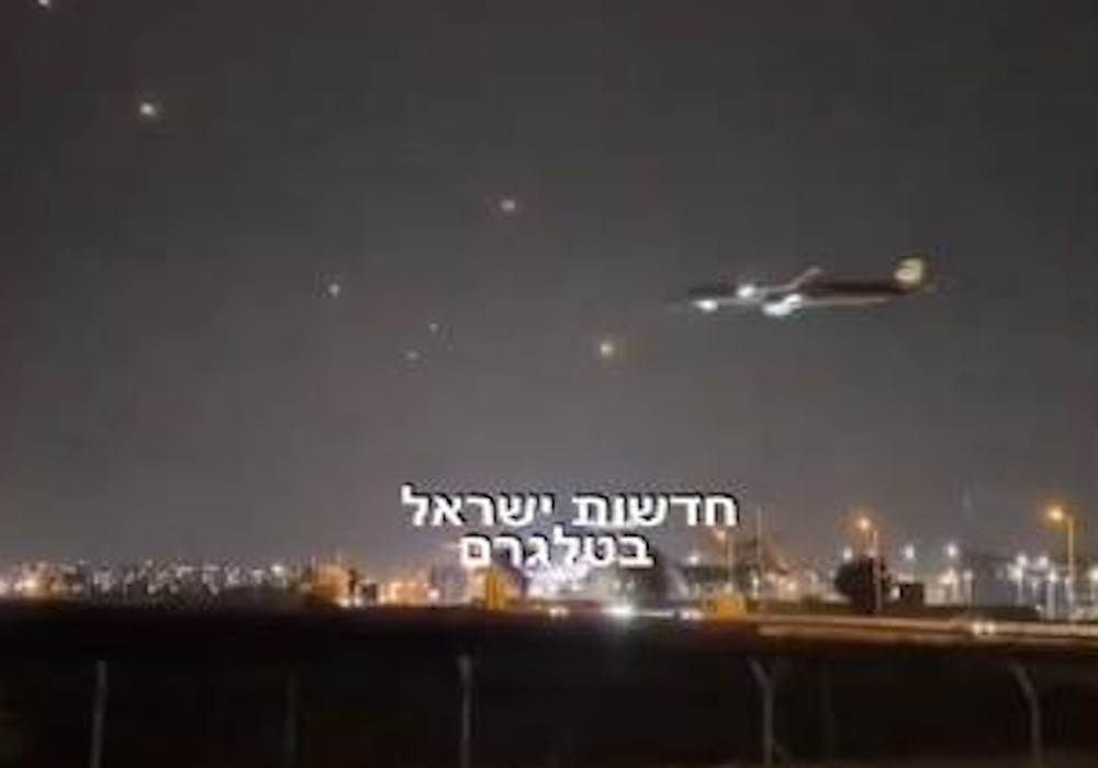 Putnički avion sleće u Tel Aviv dok "Gvozdena kupola" obara Hamasove rakete
