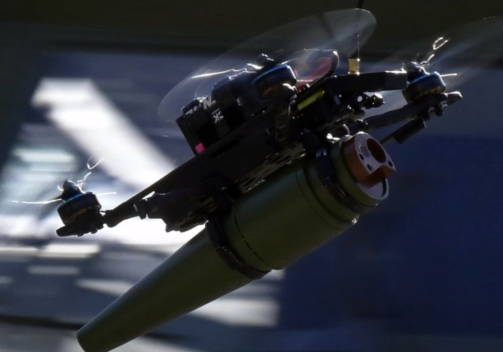 Karakteristike srpskog drona kamikaze "Komarac"