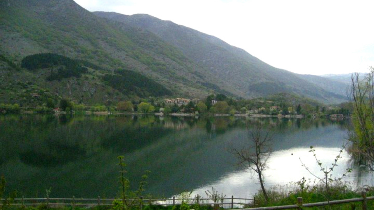 Jezero Skano