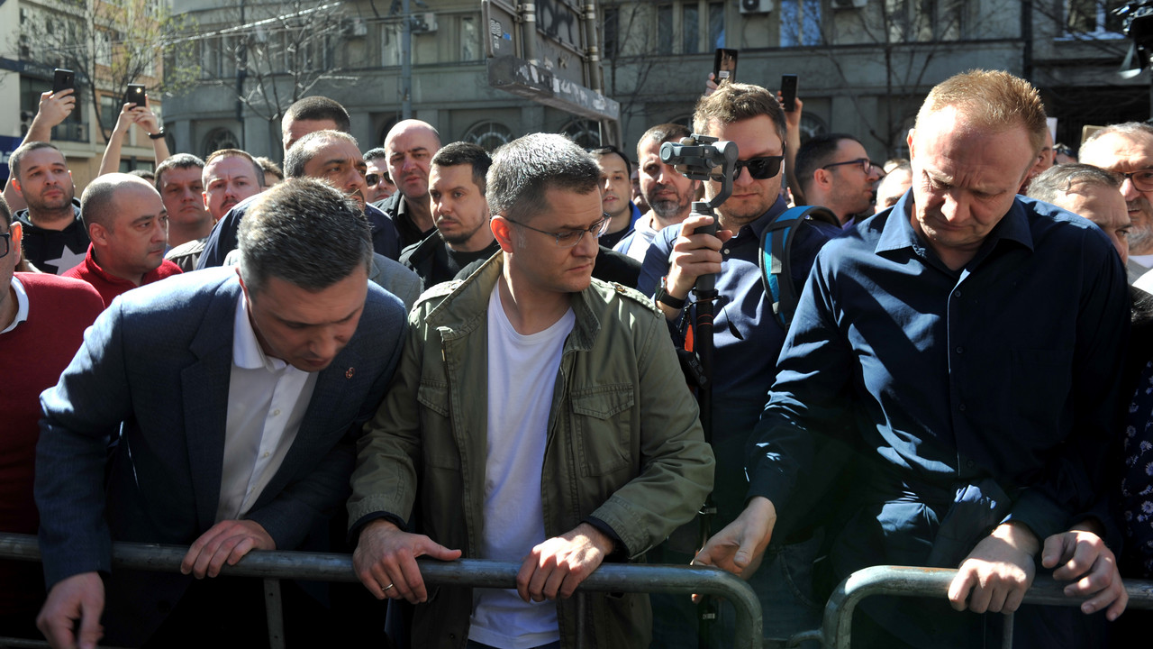 Protesti