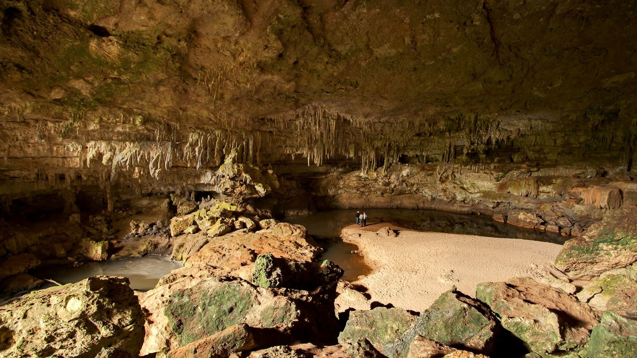 Pećina, Belize