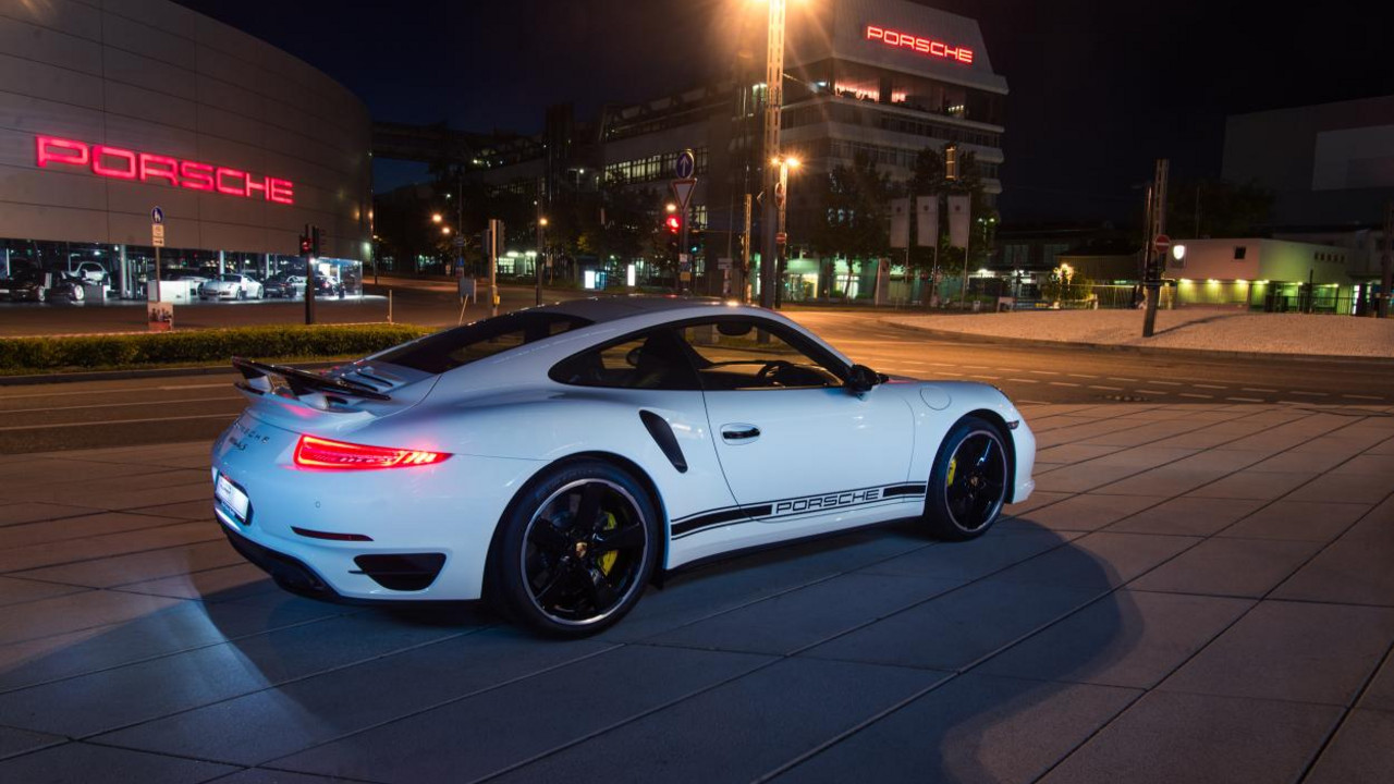 Porsche Carrera 911 Turbo S