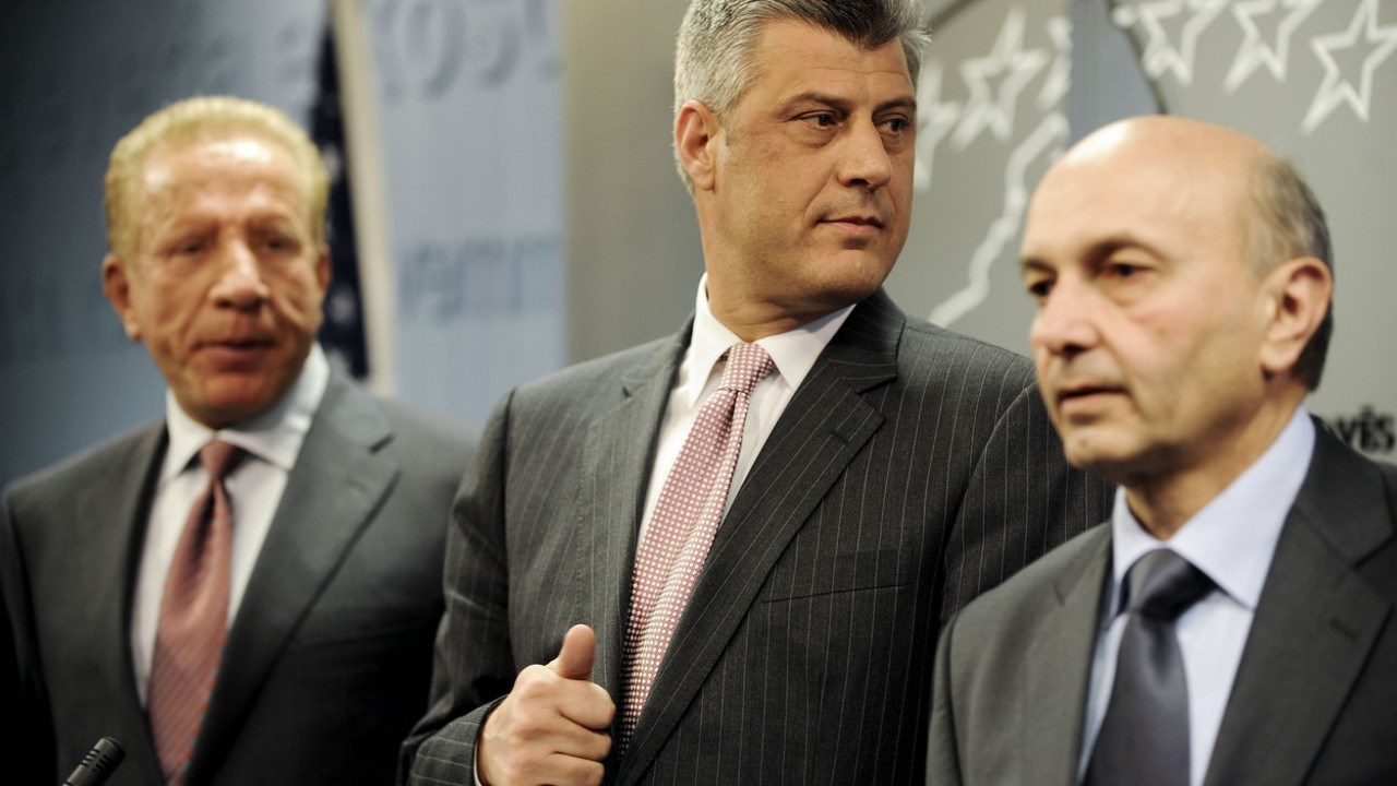 Pacoli, Tači i Mustafa
