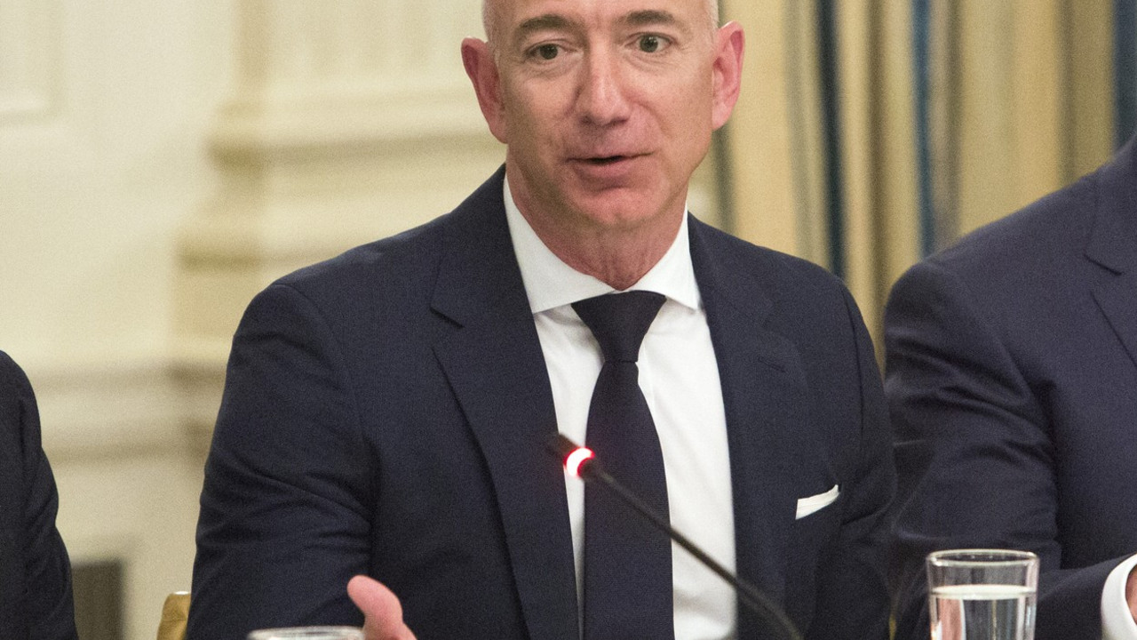 Džef Bezos