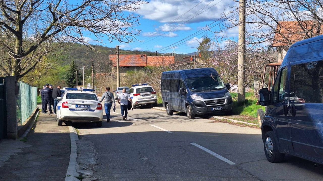 Policija