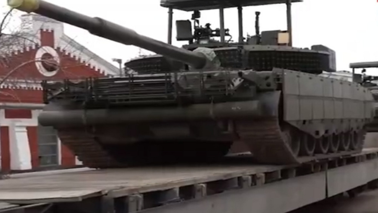 Tenk T-80 BVM