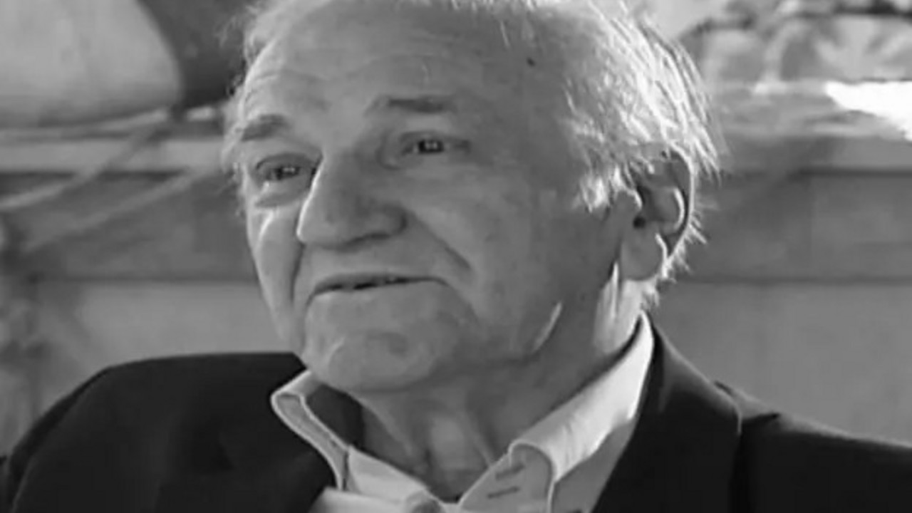Bata Živojinović