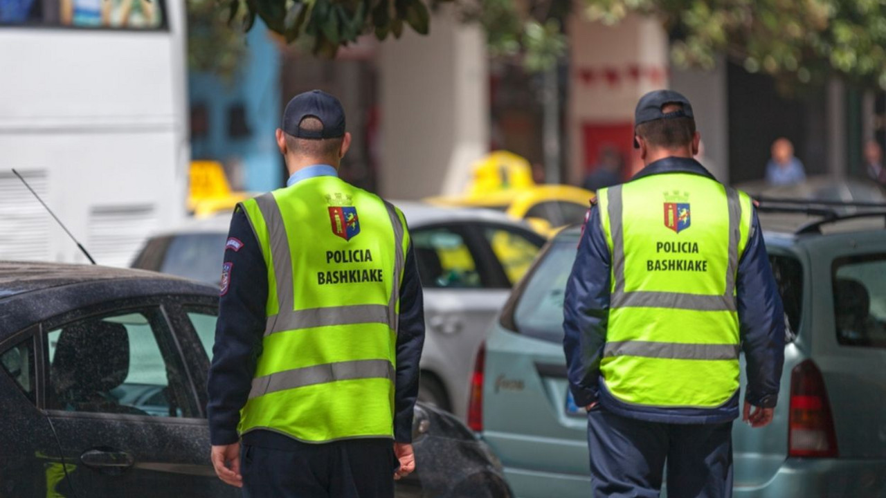 Albanska policija