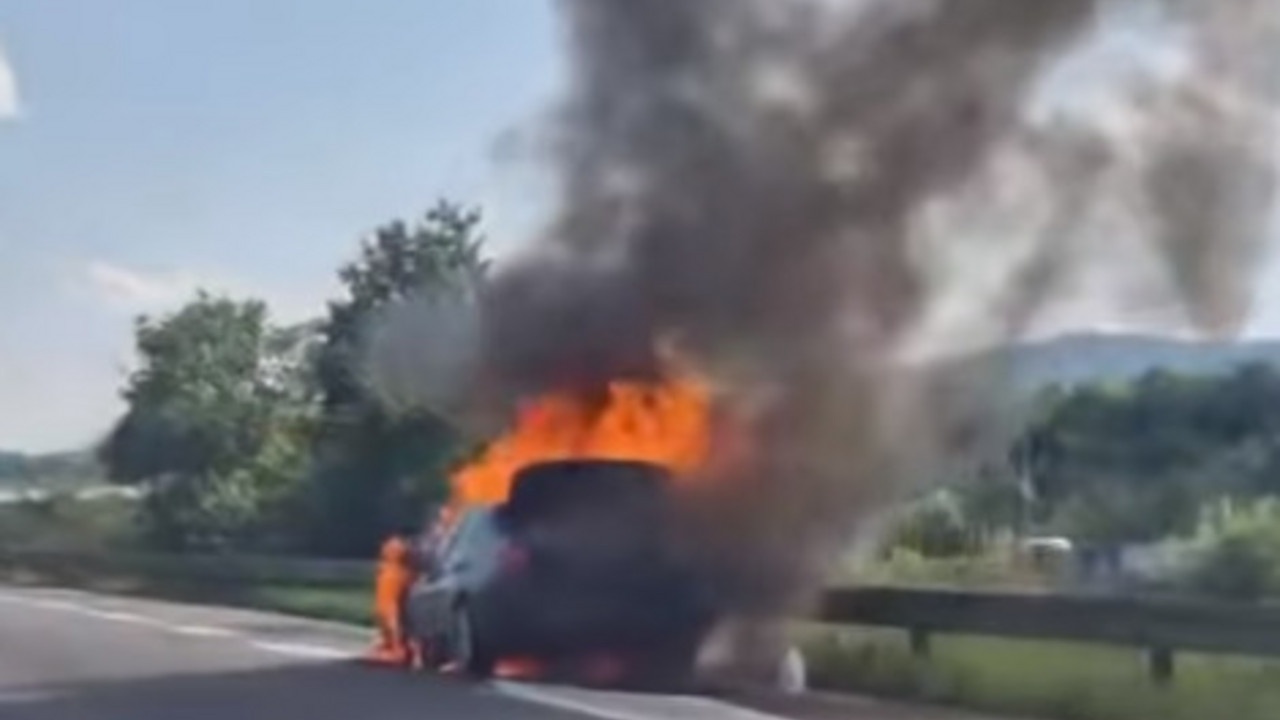 Automobil se zapalio
