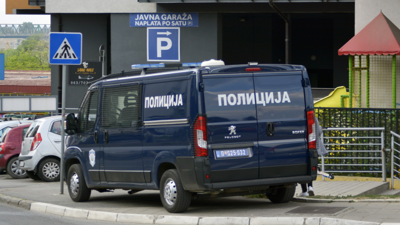 Policija