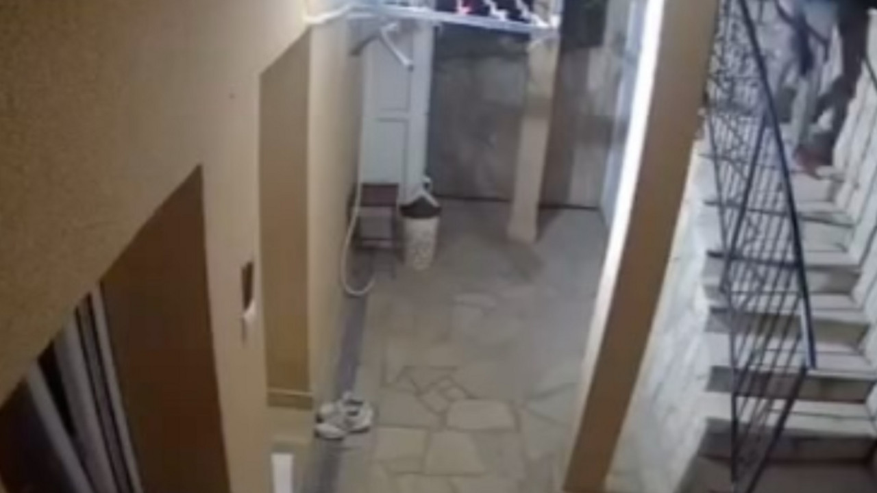 Snimak sa nadzorne kamere