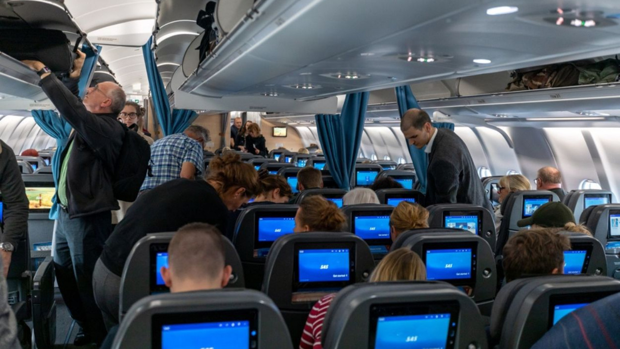 Avion