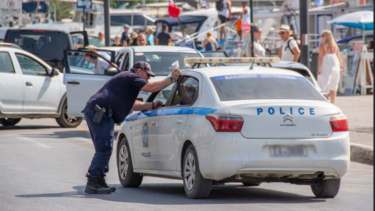 Policija