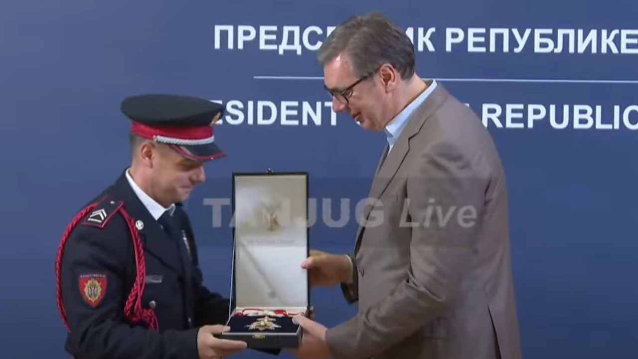 Uručenje odlikovanja pripadniku Žandarmerije Milošu Jevremoviću