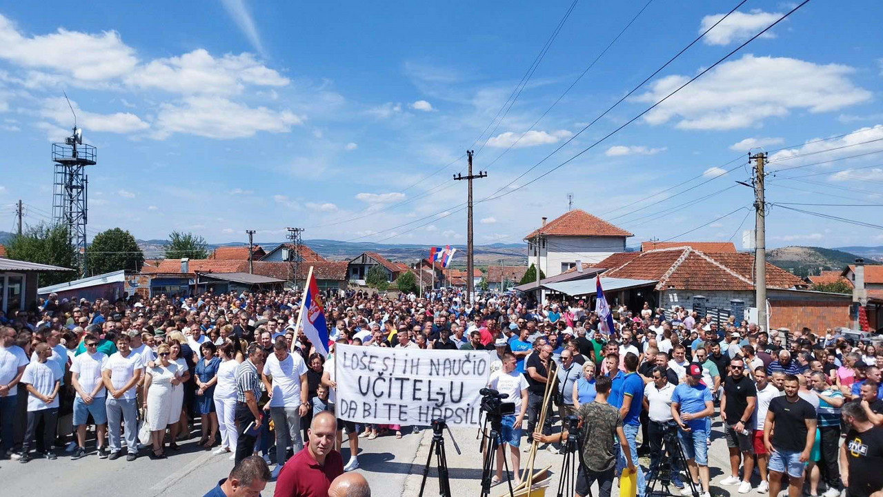 Protesti na KiM