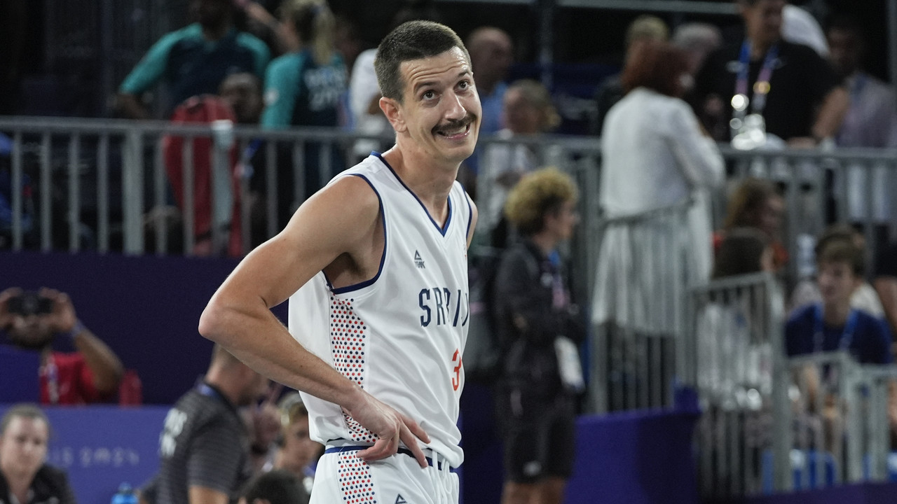 Strahinja Stojačić