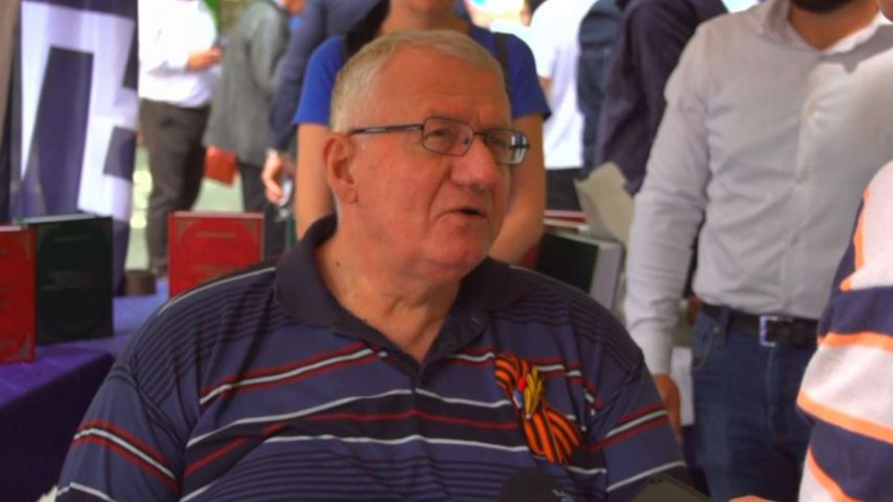 Vojislav Šešelj