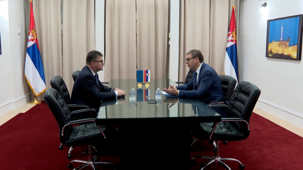 Predsednik Srbije Aleksandar Vučić i Miroslav Lajčak
