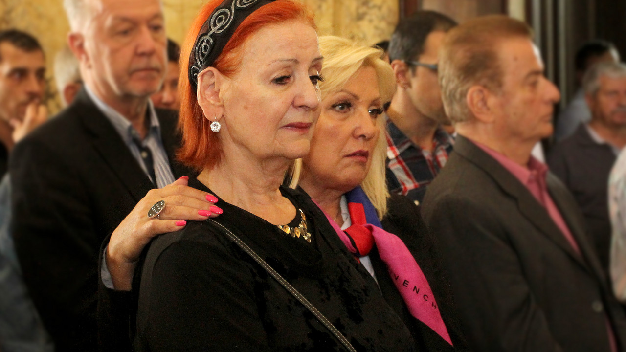 Lepa Lukić, Snežana Đurišić