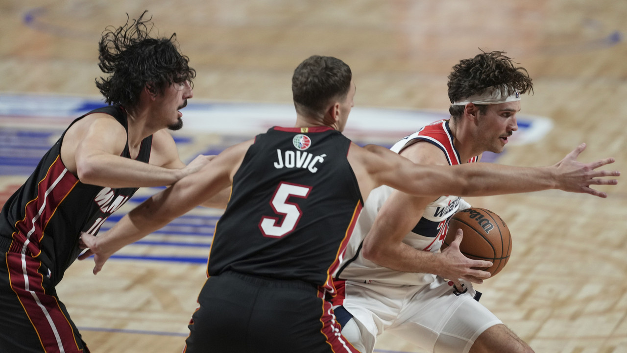 Nikola Jović protiv Vašingtona