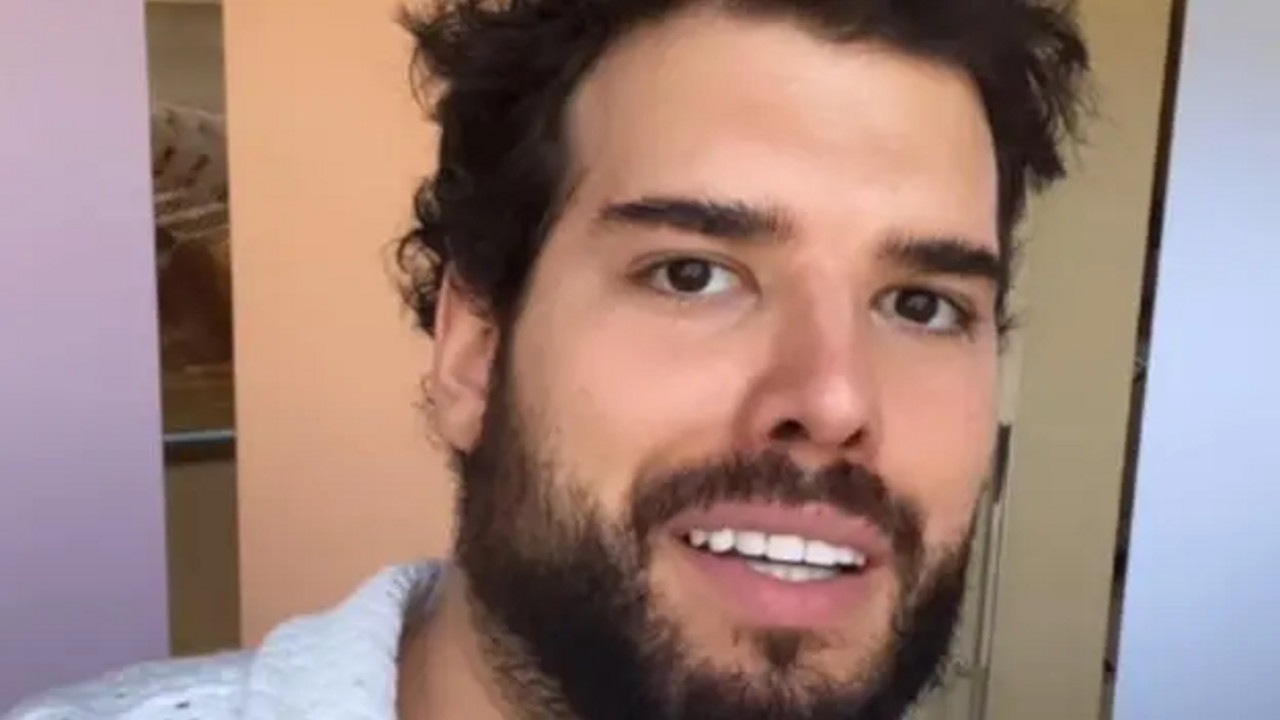 Adam Adaktar