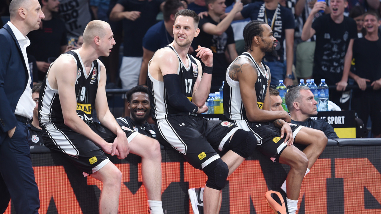 Alen Smailagić, Mateuš Ponjitka i Kevin Panter