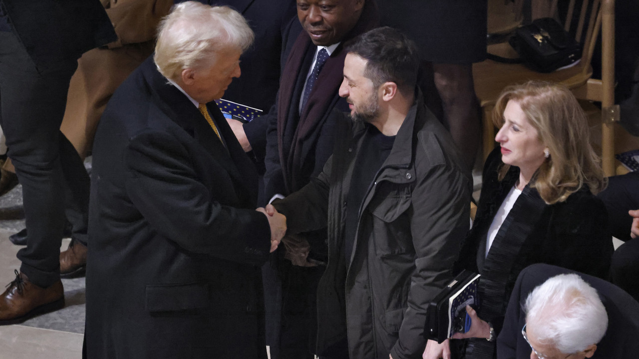 Volodimir Zelenski u Parizu sa Donaldom Trampom