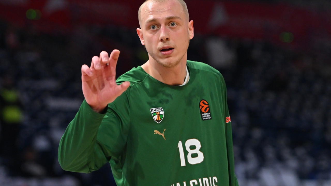 Alen Smailagić 