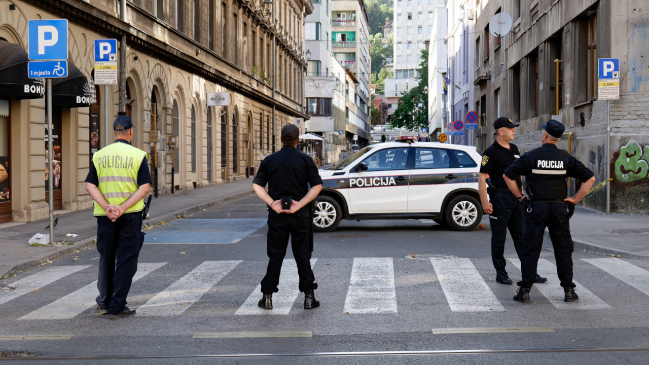 Policija