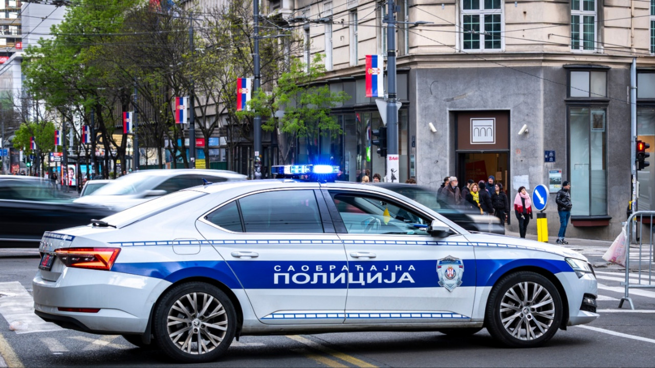 Policija