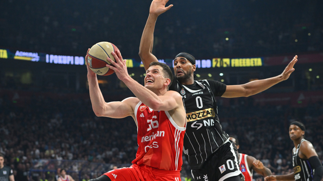 Nemanja Nedović i Brendon Dejvis