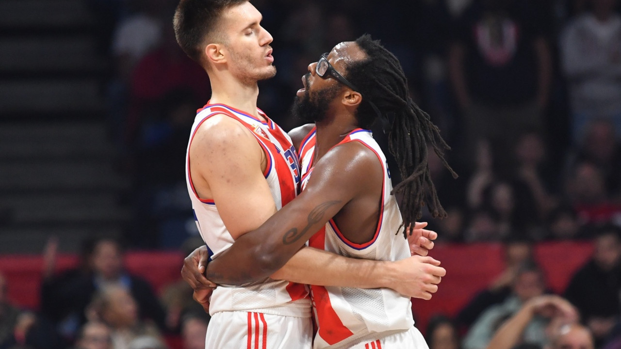 Filip Petrušev i Džon Braun