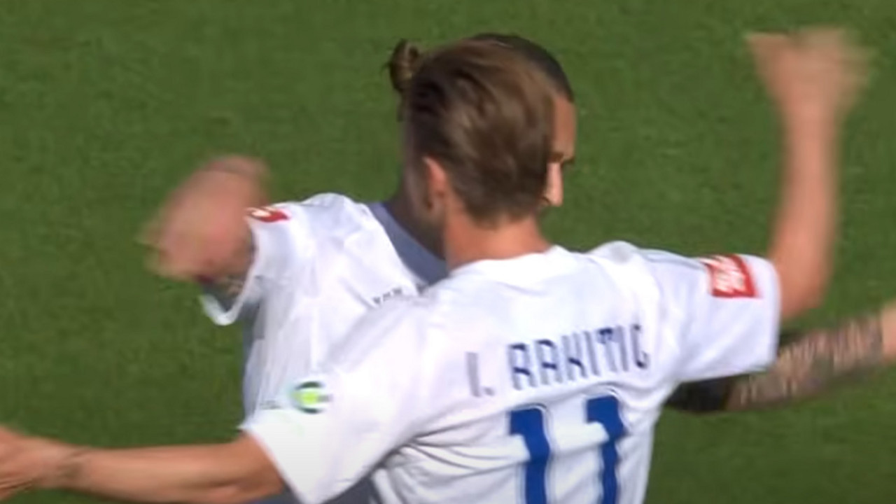 Marko Livaja i Ivan Rakitić