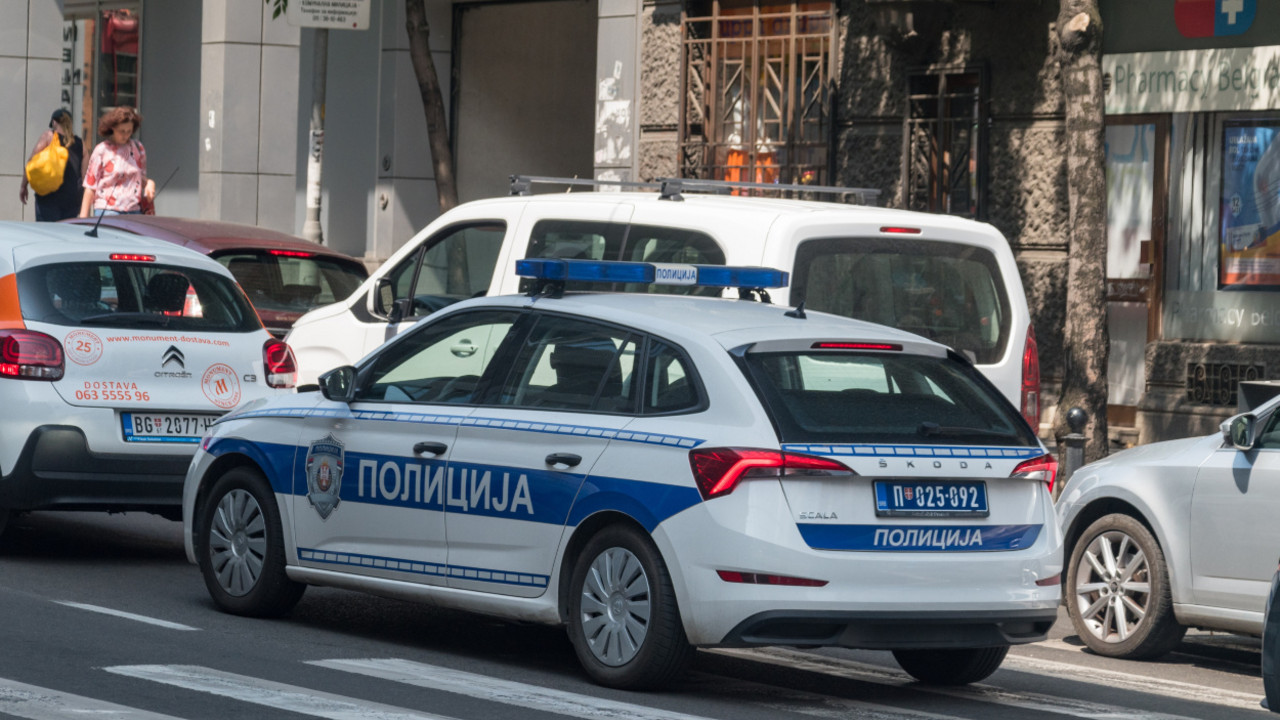 Policija