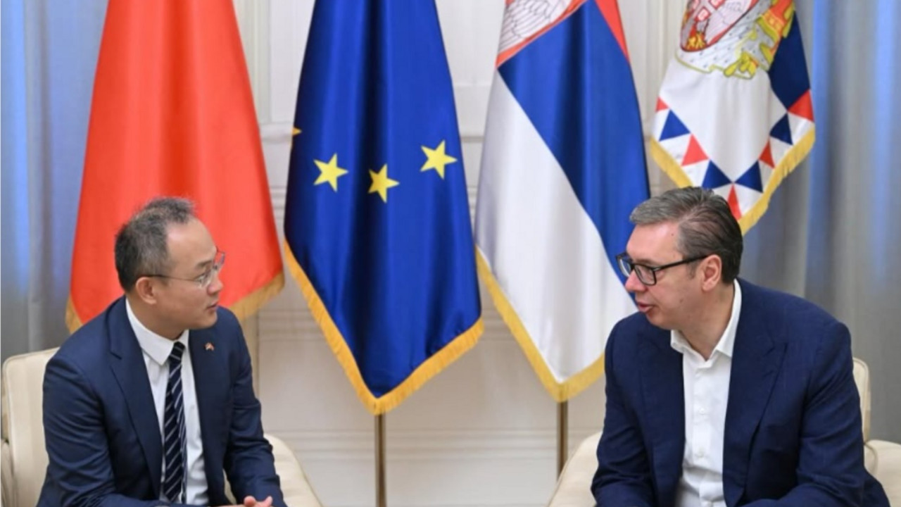 Vučić i Li Ming