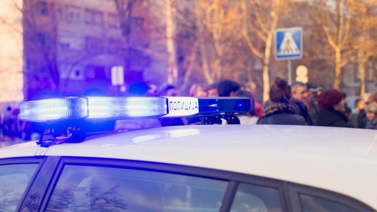 Policija