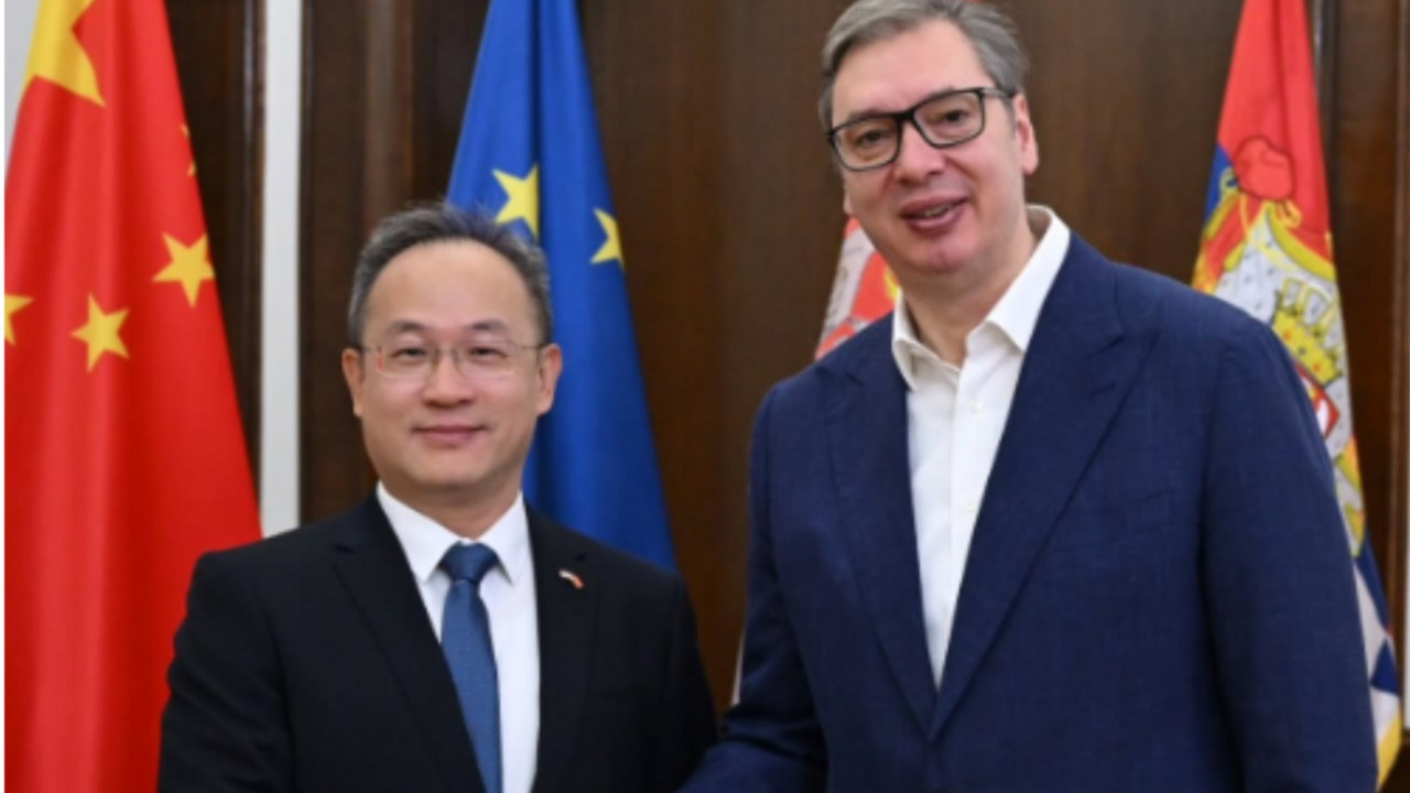 Vučić i Li Ming