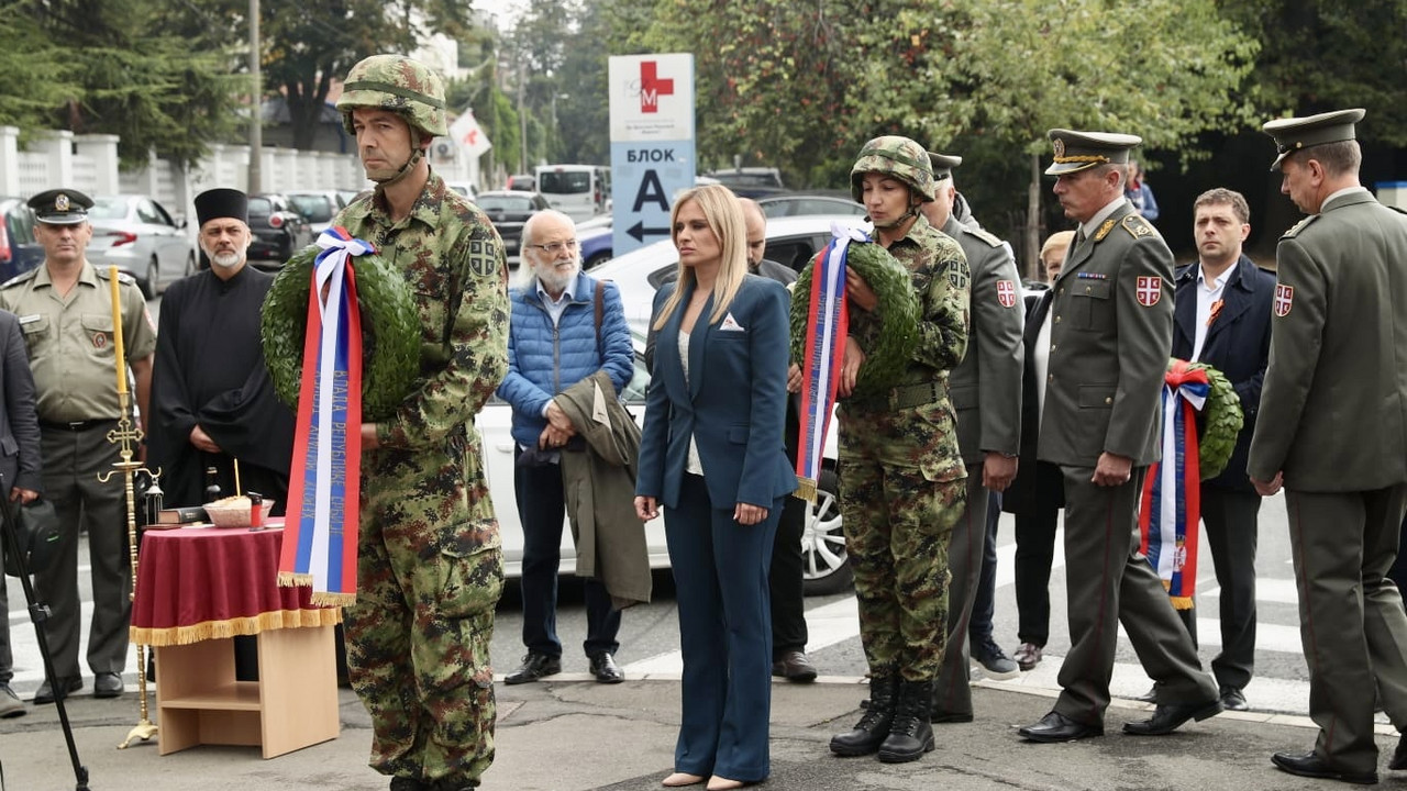 Polaganje venaca