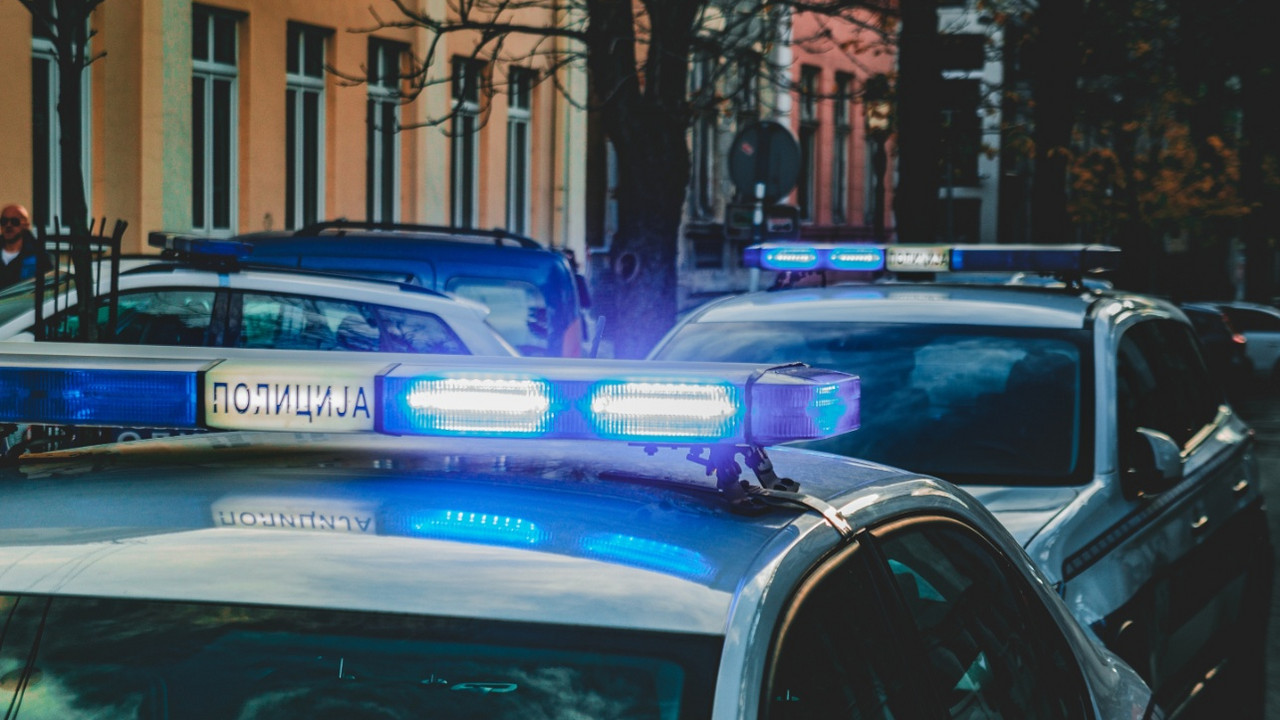 Policija