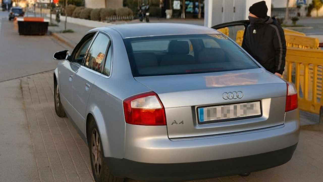ukradeni automobil