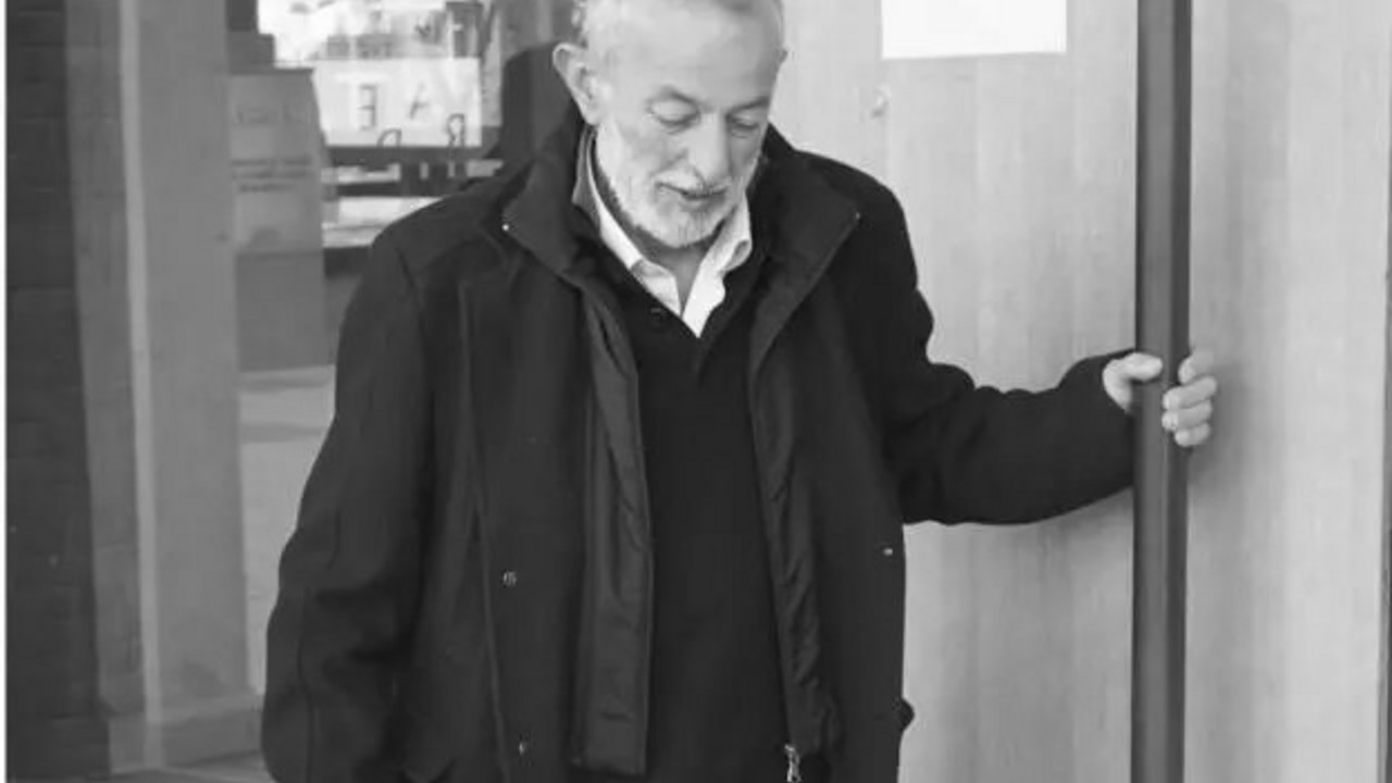 Mika Aleksić